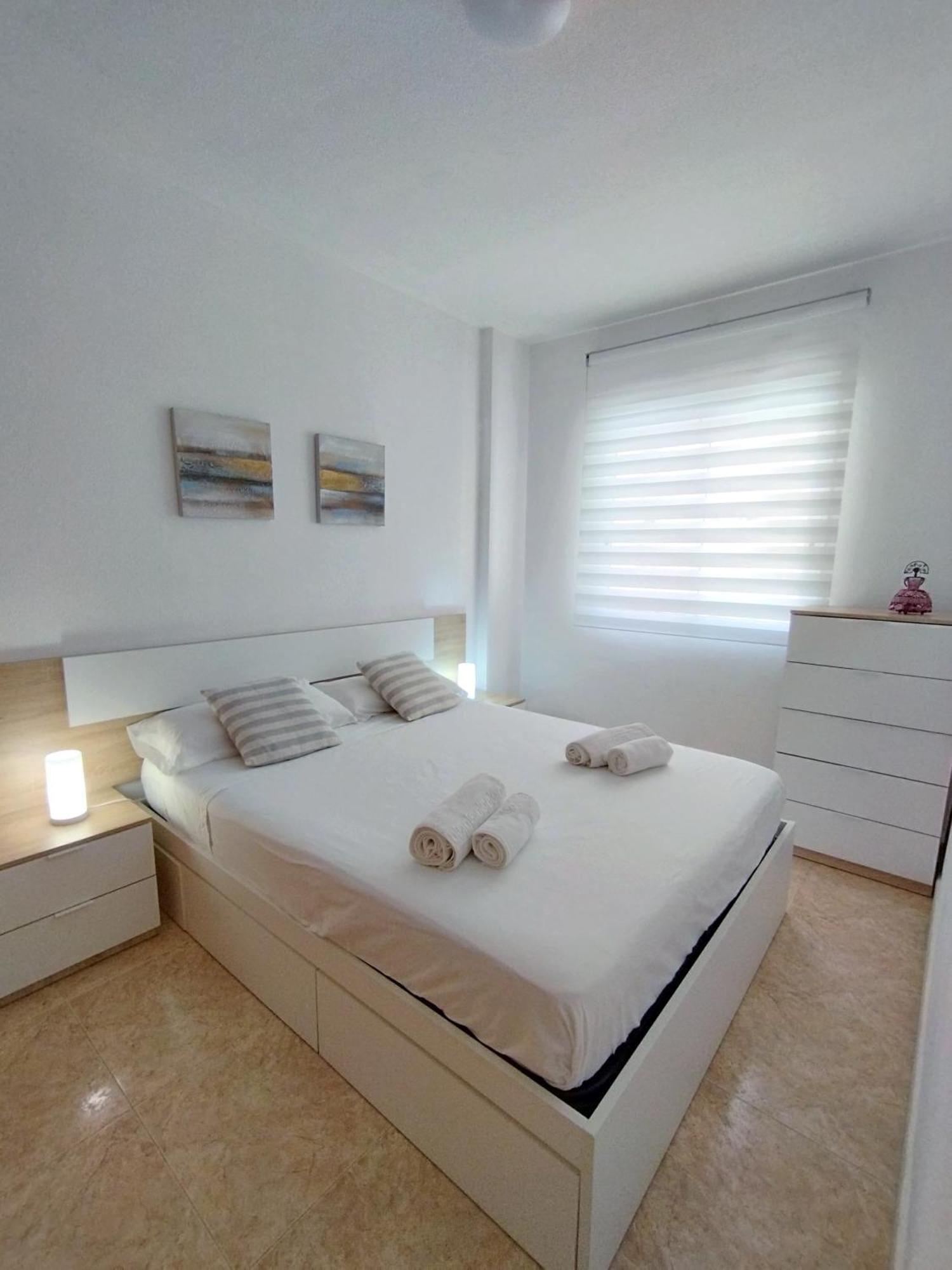 M&R Aguamarina Beach, Parking Gratuito Torrevieja Luaran gambar
